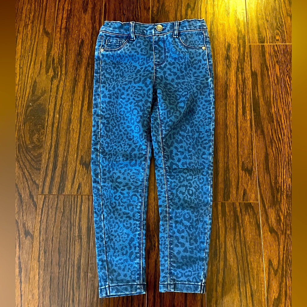 Girls leopard design blue jean jeggings